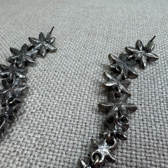 Zara - Floral Drop Earrings - Picture 6 of 8